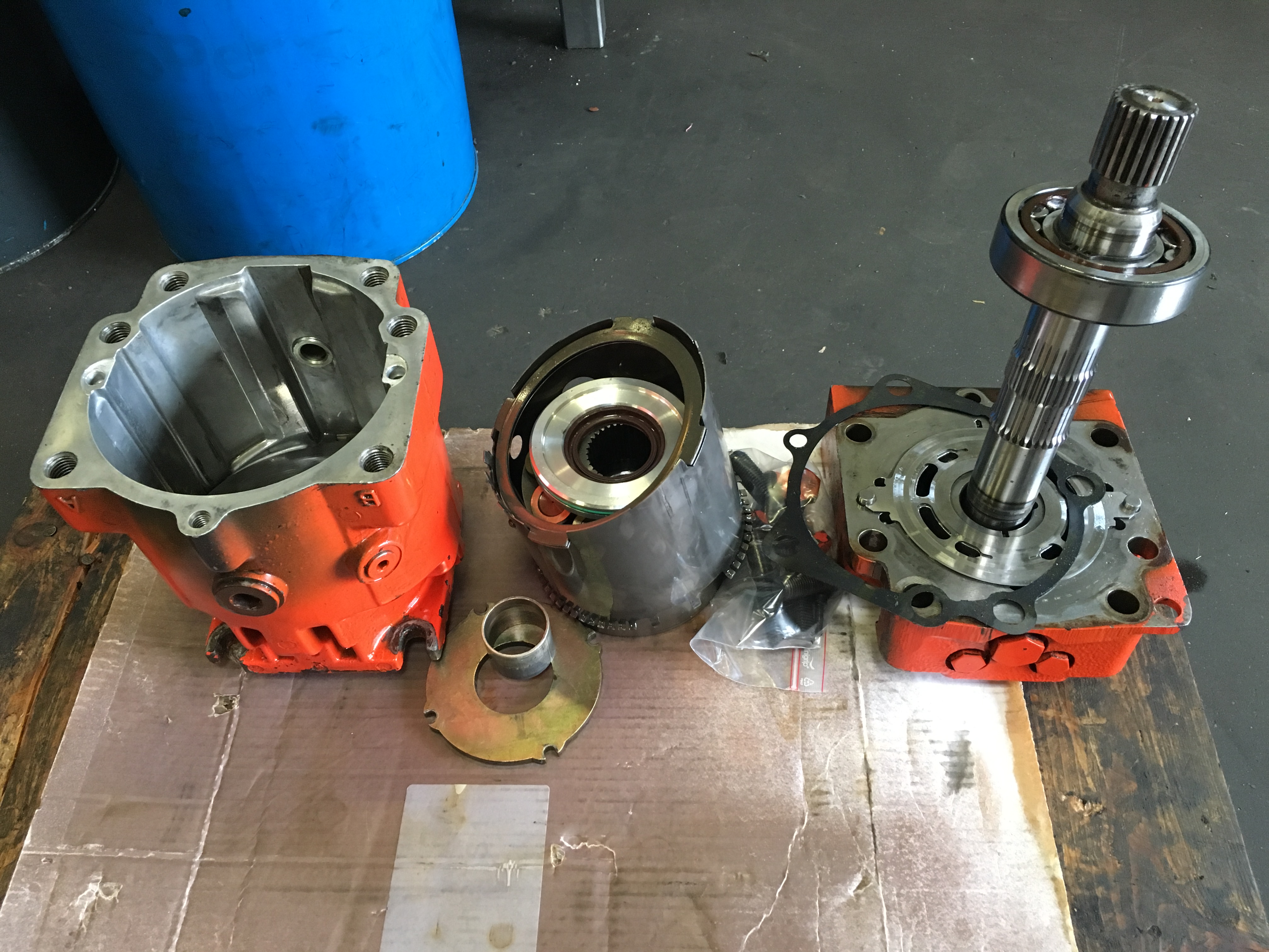 remise-en-etat-moteur-hydraulique-sauer-danfoss-90m100-ncon8